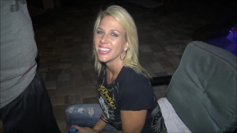 19 year old tries to cum for wifey