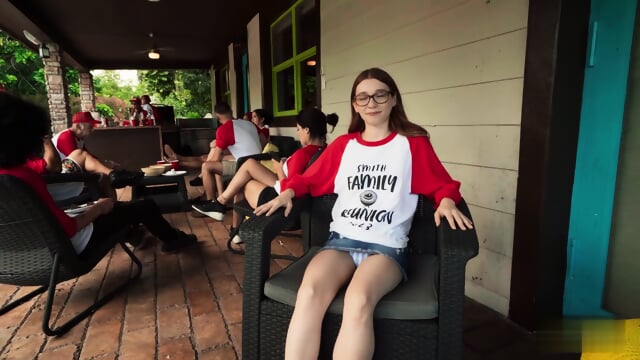 Reunion Fuck – Jessica Marie